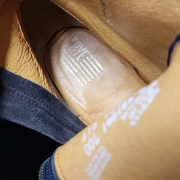 Frye Sabrina Double Buckle Suede Ankle Boots Size 10 - Picture 3 of 12